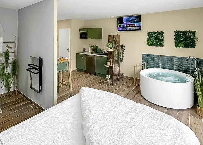 Holiday home La Parenthese Vegetale - Maison Cosy Et Apaisante Rang-du-Fliers